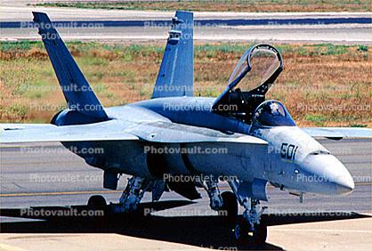 501, McDonnell Douglas F-18 Hornet