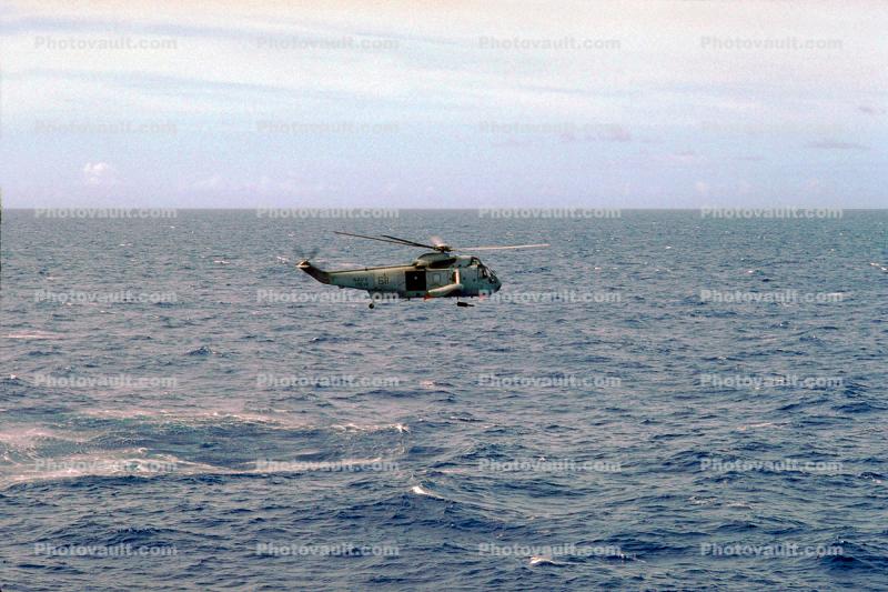 ASW patrol, Sikorsky SH-3 Sea King, Dip Sonar, Pacific Ocean
