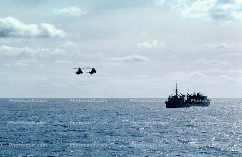ASW patrol, Sikorsky SH-3 Sea King, Flight, Flying, Airborne, Transport Ship