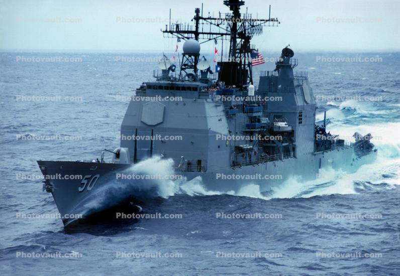 USS Valley Forge (CG-50), Ship, Ticonderoga-class cruiser, Aegis combat system, Pacific Ocean