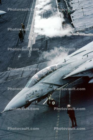 Grumman F-14 Tomcat, steam