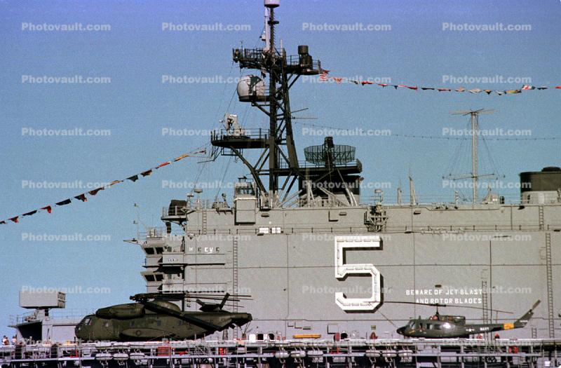 USS Bataan, (LHD-5), Multi-Purpose Amphibious Assault Ship, WASP class