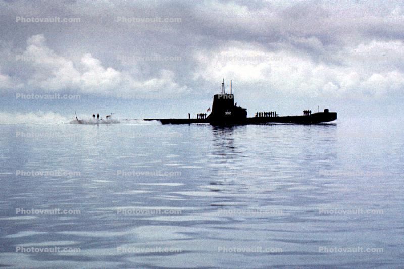 USS Sterlet (SS-392), Balao-class submarine, 1950s, USN, United States Navy