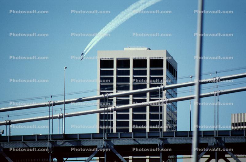 San Francisco Oakland Bay Bridge, McDonnell Douglas F-18 Hornet, Blue Angels, USN, United States Navy