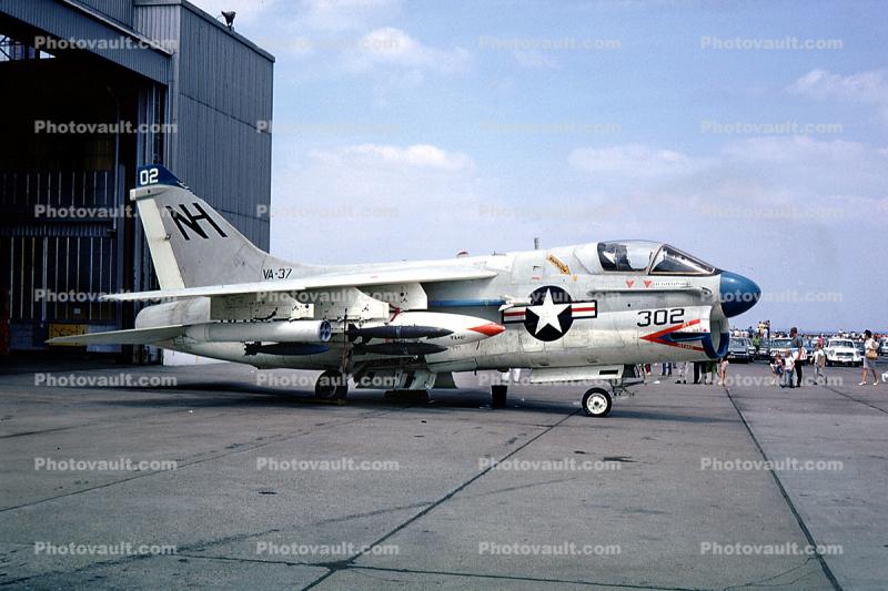 VA-37, Vought A-7 Corsair II