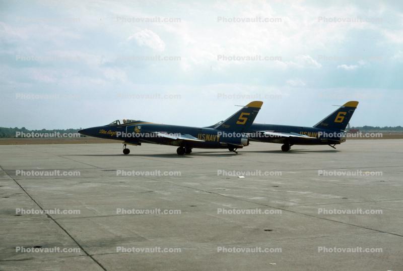 Grumman F-11 Tiger, Blue Angels, Number-5, Number-6