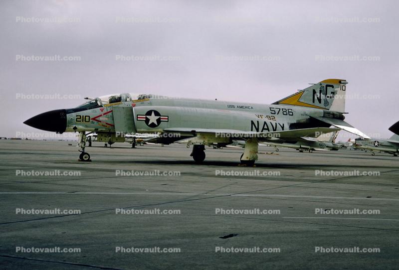 5786, F-4J, USS America (CV-66) VF-92, 210