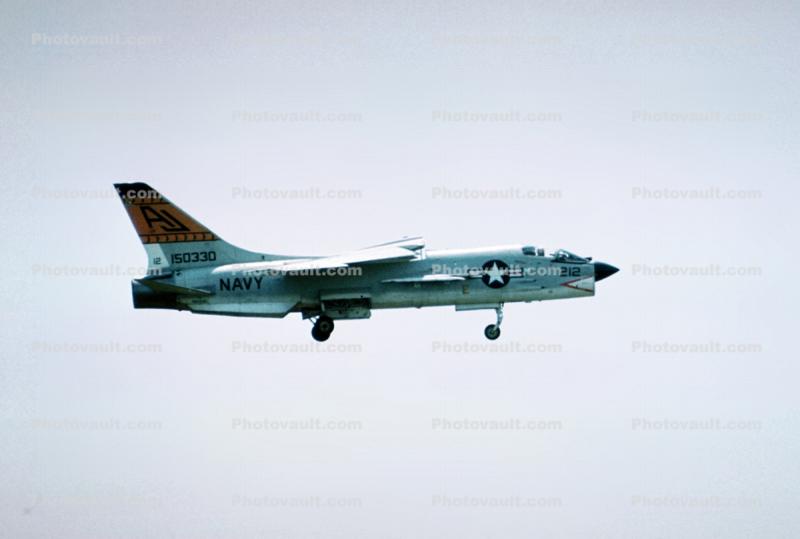 F-8E, 150330, 212