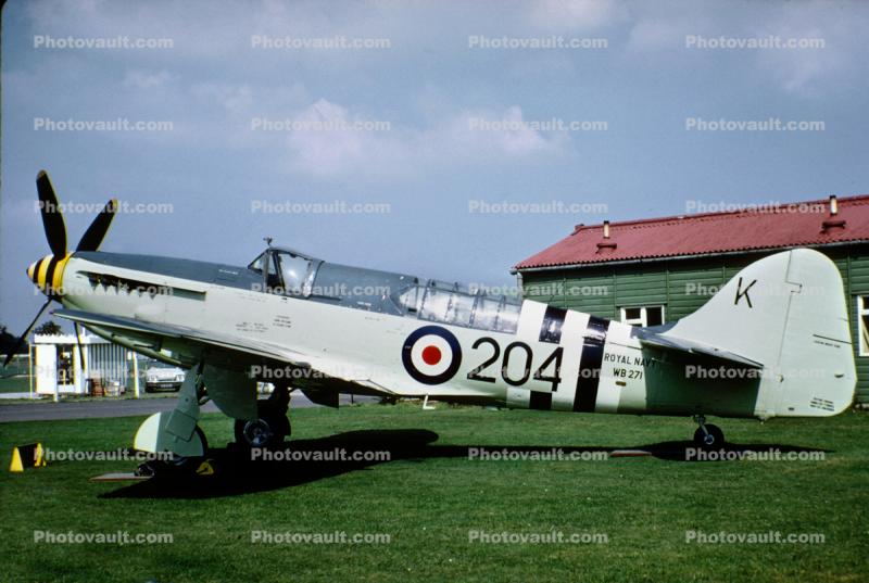 WB271, 204, Royal Navy, Fairey Firefly ASSaint5