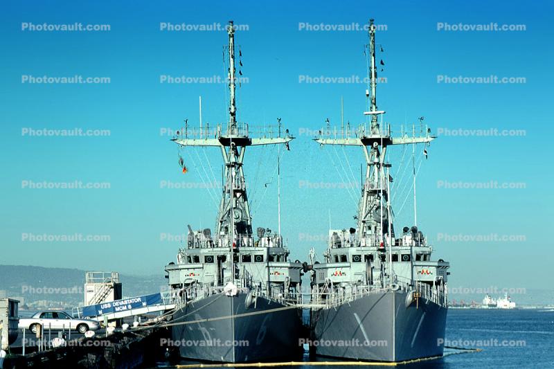 USS Devastator MCM-6, USS Avenger (MCM-1), Minesweepers, Avenger-class mine countermeasures ships, ship, vessel, hull, warship