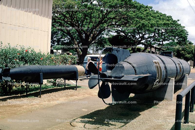 Midget Submarine, minisub, WWII torpedo, Pacific Submarine Museum, Pearl Harbor