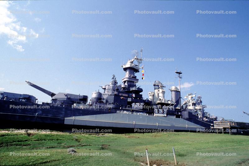 USS North Carolina (BB-55), Battleship, Cape Fear River, Riverfront, Wilmington, North Carolina
