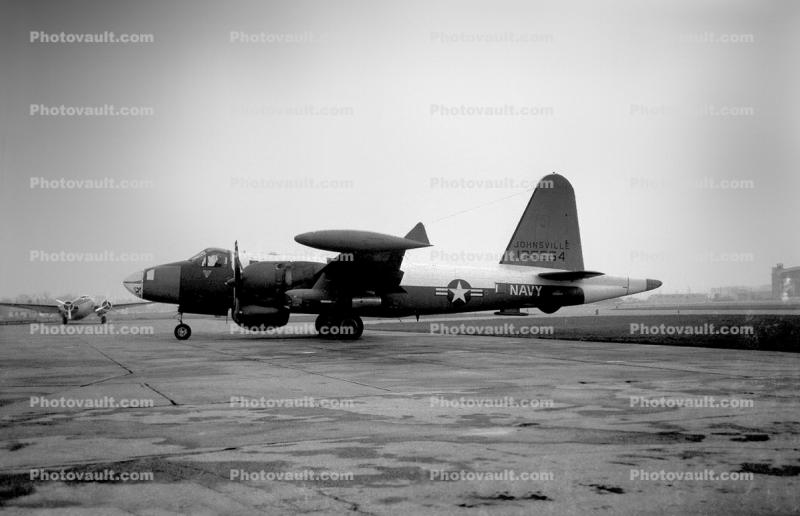 135554, Lockheed P-2V Neptune, Johnsville, 1950s