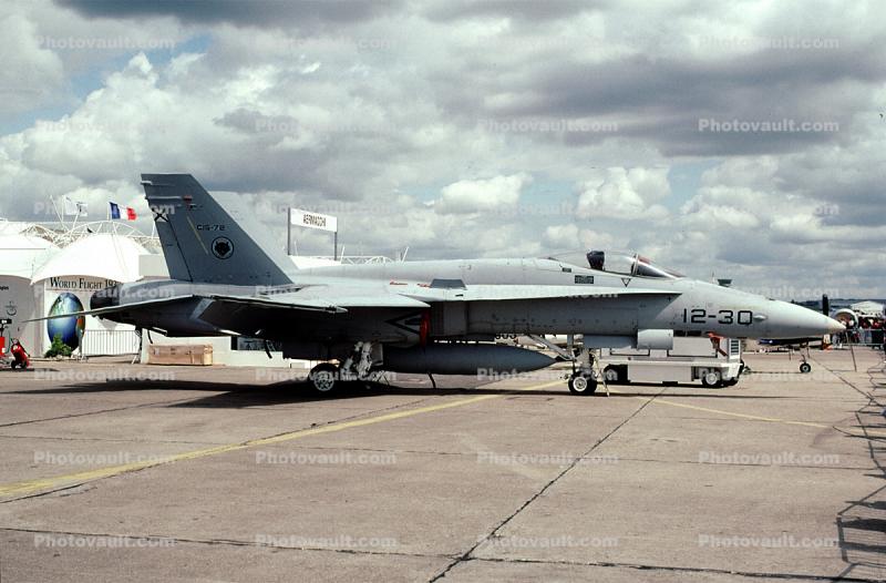 12-30, McDonnell Douglas F-18 Hornet