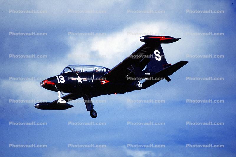 T-1 Pinto, Temco TT Pinto, two-place primary jet trainer aircraft