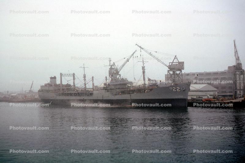 USS Cimarron (AO-22), Fleet Oil Ship, Replenishment Oiler, tanker, USN, July 1972, 1970s