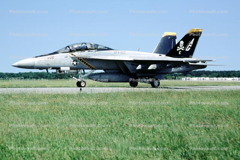 VFA-103, 200, McDonnell Douglas F-18, USAF