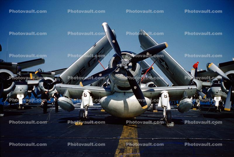 AD-5W Douglas Skyraider, belly mounted AN/APS-20 radar, Radome, USS Lake Champlain (CV-39)