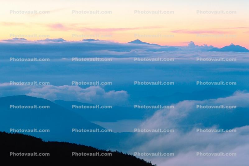 Mount Fuji, volcano, Fog, Clouds