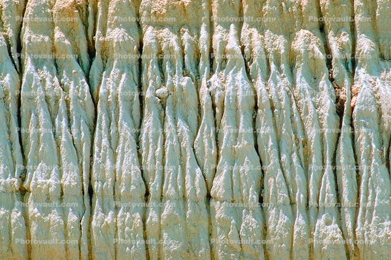 cliff erosion, dirt fractals