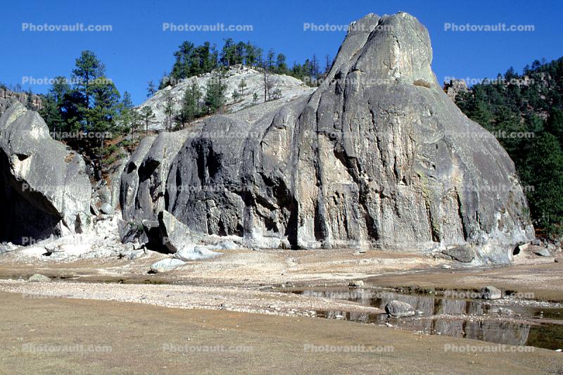 Granite Rock, river, Canon de Cobre, Copper Canyon, Sierra Madre Occidental, Chihuahua State