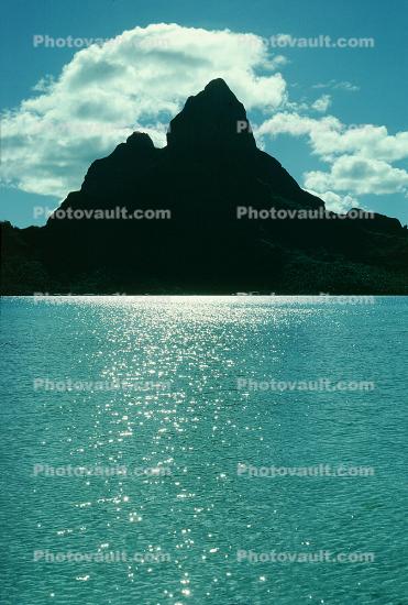 Mount Otemanu, Clouds, Mountains, Ocean, Pacific Ocean, Island of Moorea