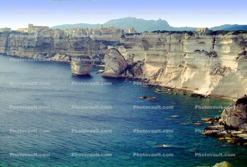 White Cliffs, Bay, Corsica