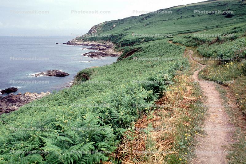 dirt path, shoreline, coastal, coast, coastline, Cherbourg