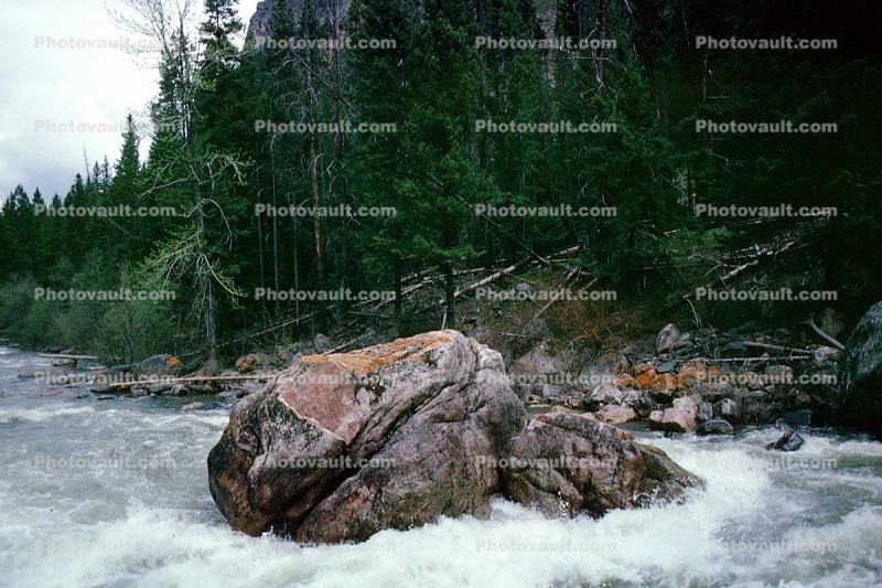 Gallatin River, Madison Range, Rocks, Whitewater
