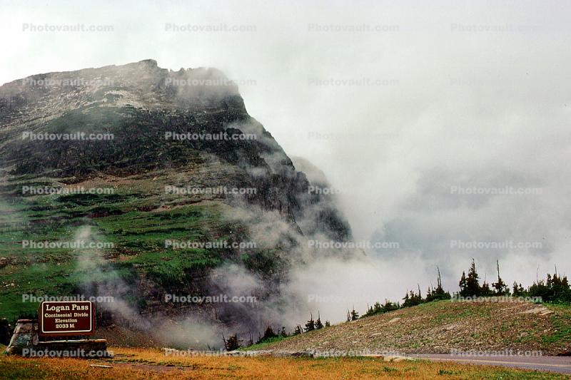 Going-to-the-Sun Road, Logan Pass, Lewis Range, Mountain, Glacier National Park, fog