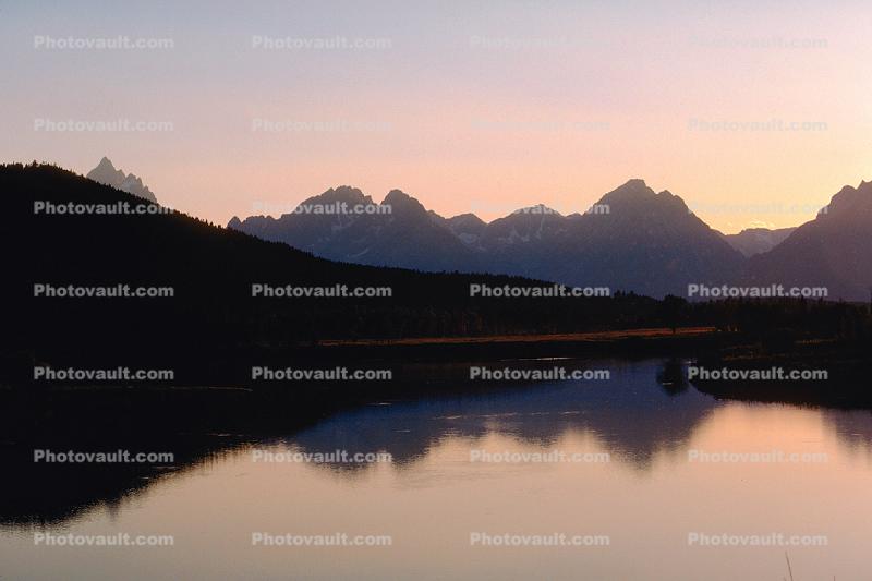 Jenny Lake, Mount Moran, water