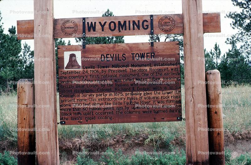 Devils Tower Sign, Signage, Wooden Sign