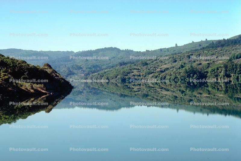 Hills, Forest, lake, reflection, Crystal Springs Reservoir, San Mateo County, northern Santa Cruz Mountains, rift valley, water
