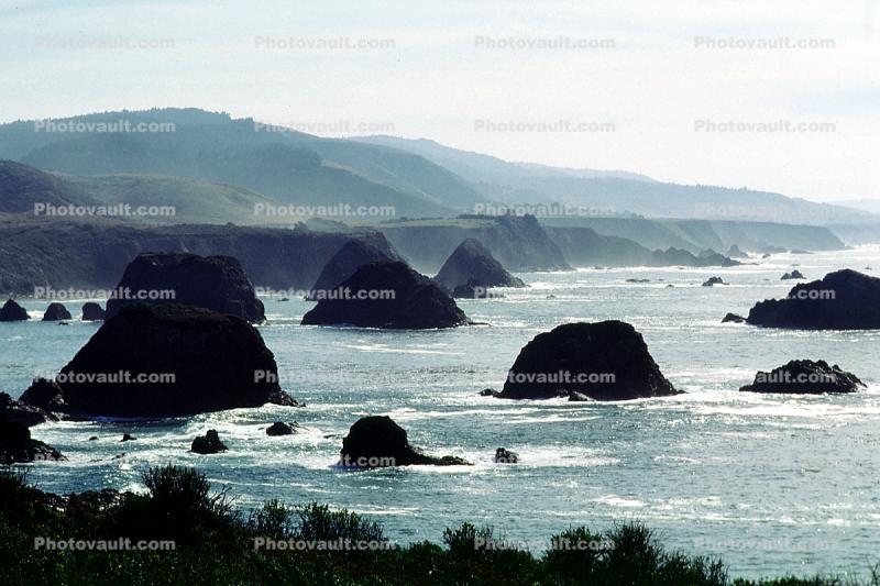 rocks, seashore, waves, shoreline, Mendocino County, Coast, Coastline, Pacific Ocean