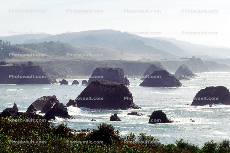 rocks, seashore, waves, shoreline, Mendocino County, Coast, Coastline, Pacific Ocean