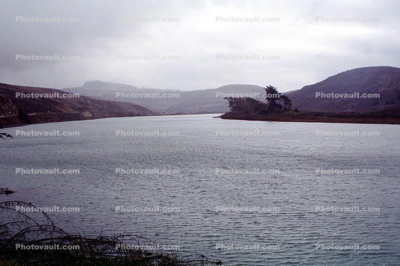 Russian River, Sonoma County, ripples, hills, Wavelets