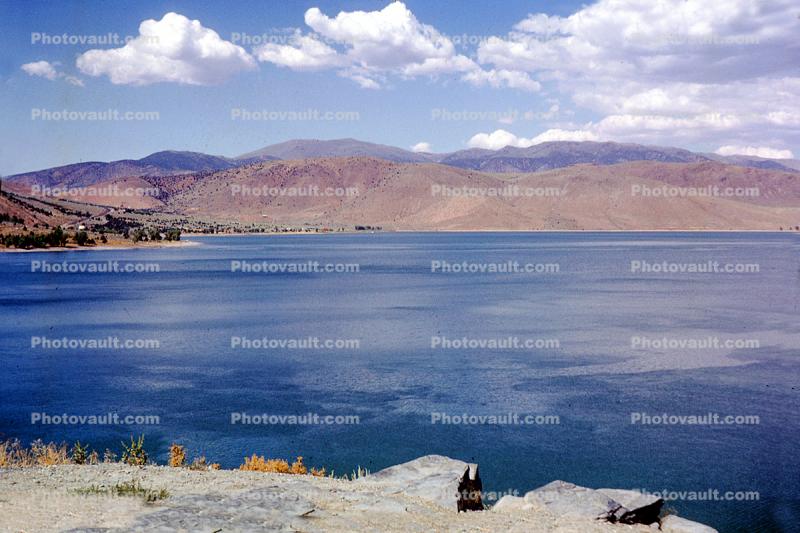 Mono Lake, Barren Landscape, Empty, Bare Hills, water