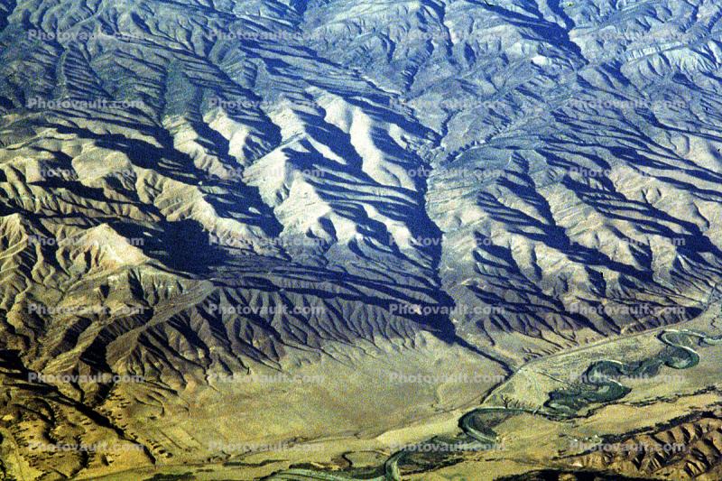 Fractal Patterns, hills, mountains, erosion, river