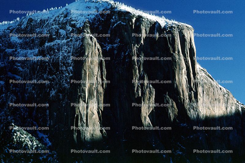El Capitan, Winter, Granite Cliff