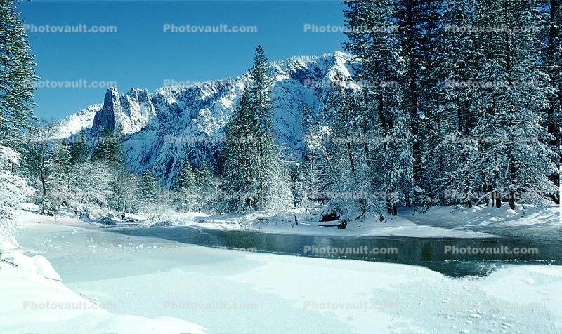 Merced River in the Winter, trees, valley, mountains