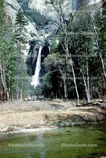 Yosemite Falls, Merced River