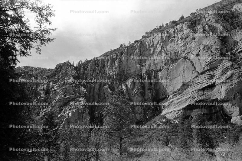 Cliff Face, Sedona, Oak Creek Canyon