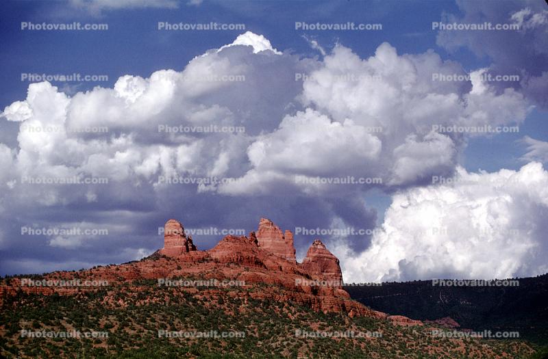 Butte, Cumulus Clouds, Sedona, Oak Creek Canyon