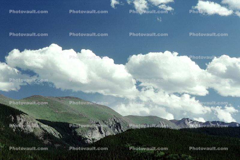 Puffy Clouds, Hills, Mountains, Cumulus
