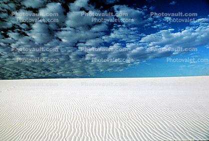 Ripples in the Sand, Sand Texture, Dunes, Wavelets, clouds