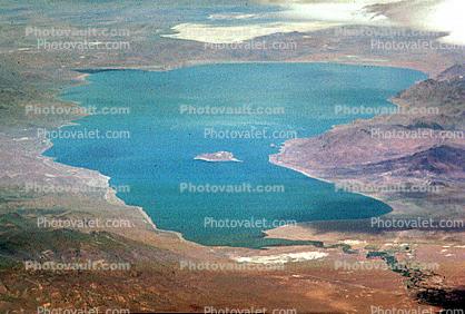 Pyramid Lake, Nevada, looking north, water, fractal mountains, Snow, Ice, Cold