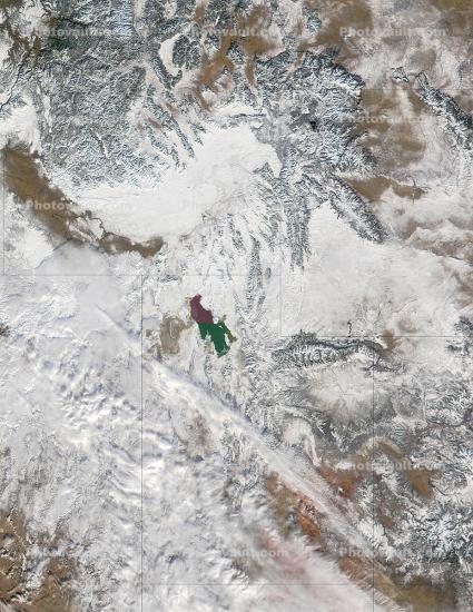 Blanket of Snow Covers Salt Lake City, Great Salt Lake, Wasatch Range, water