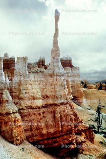 butte, Hoodoo, outcropping, Spire, Sandstone