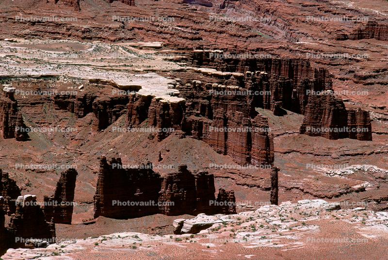 Sandstone Cliffs, stratum, strata, layered, sedimentary rock, chimneys, knobs, HooDoo, Spire, Sandstone