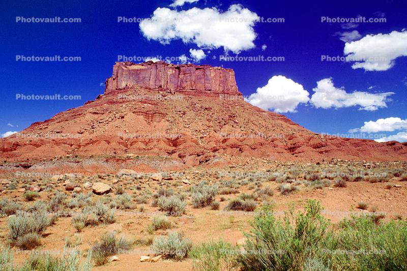 Mesa, Mountains, Castle Valley, east of Moab, geologic feature, clouds